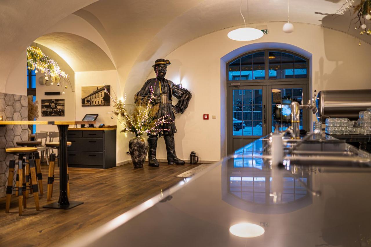 Hotel Pansky Pivovar Holesov Bagian luar foto